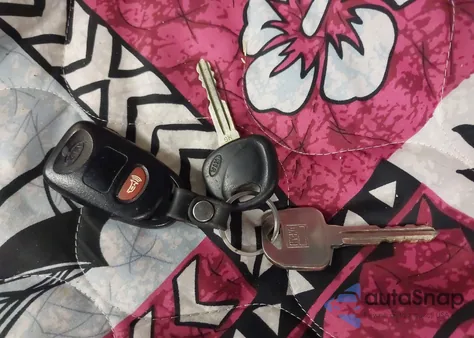 2008 Kia Optima Lx из США, поврежденный, VIN KNAGE123685214550